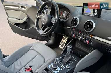 Седан Audi A3 2016 в 