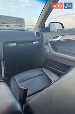 Хэтчбек Audi A3 2012 в 