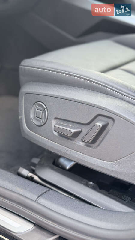 Седан Audi A3 2022 в Киеве