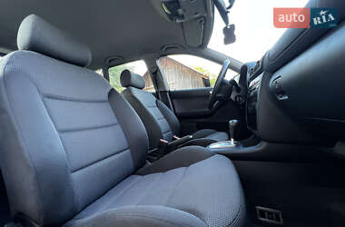 Хэтчбек Audi A3 2001 в 
