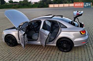Седан Audi A3 2014 в 