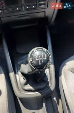 Хэтчбек Audi A3 1999 в 