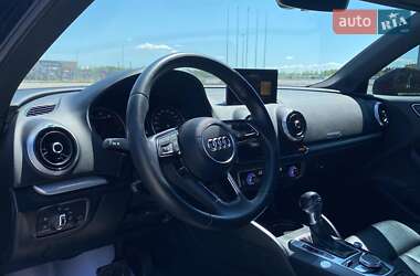 Седан Audi A3 2018 в 