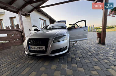 Хэтчбек Audi A3 2008 в 