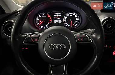 Хэтчбек Audi A3 2016 в 