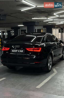 Седан Audi A3 2014 в 