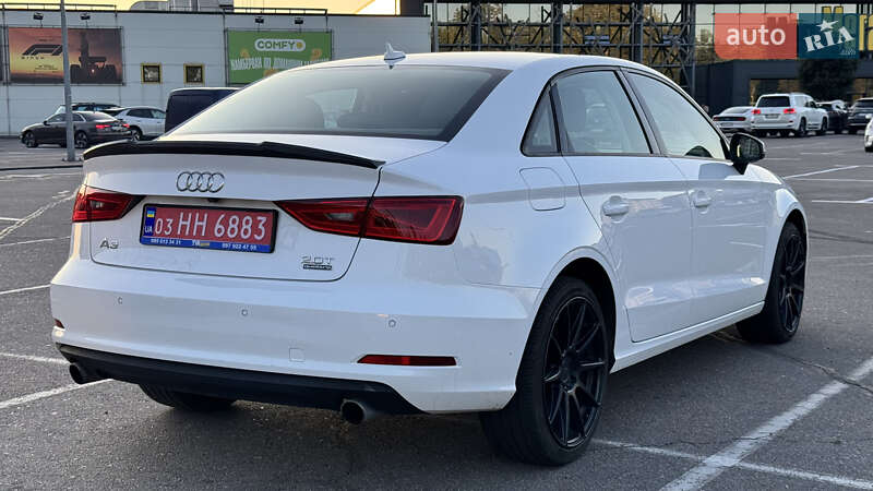 Седан Audi A3 2015 в Киеве