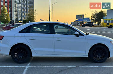 Седан Audi A3 2015 в 