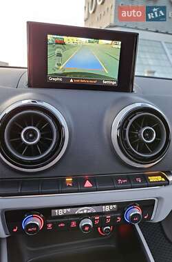 Седан Audi A3 2016 в 