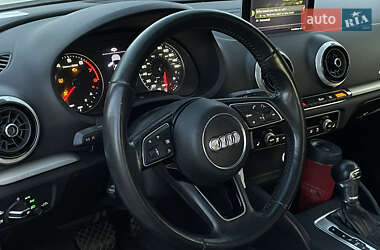 Седан Audi A3 2018 в 
