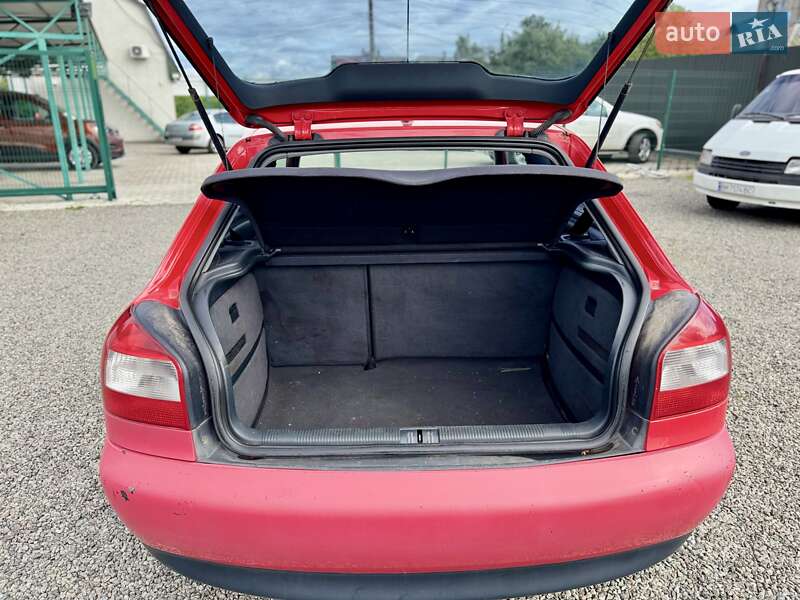 Хэтчбек Audi A3 1999 в Сумах
