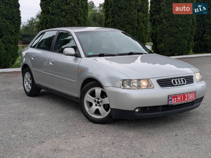 Хэтчбек Audi A3 2000 в Дубно