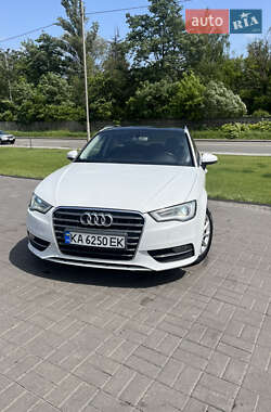 Хэтчбек Audi A3 2016 в 