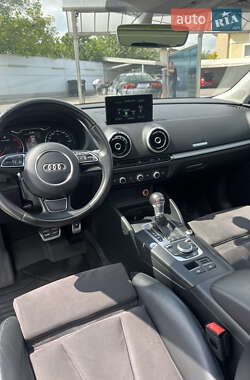 Хэтчбек Audi A3 2016 в 