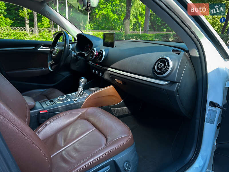 Хэтчбек Audi A3 2015 в Львове фото 12 Хэтчбек Audi A3 2015 в Львове