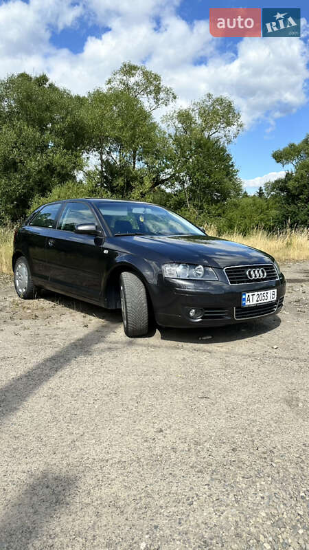 Хетчбек Audi A3 2004 в Долині
