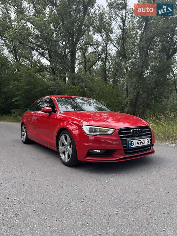 Седан Audi A3 2013 в Каменском
