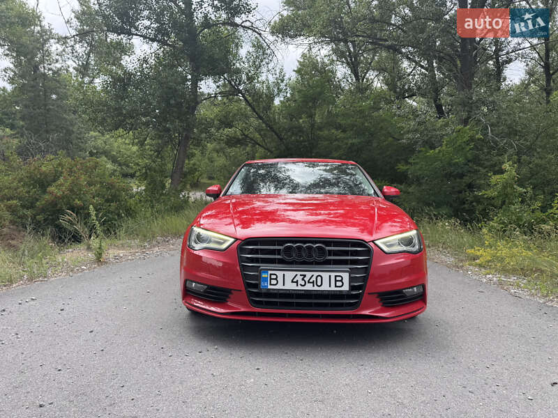 Седан Audi A3 2013 в Каменском