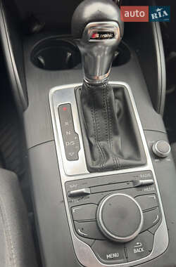 Седан Audi A3 2013 в 