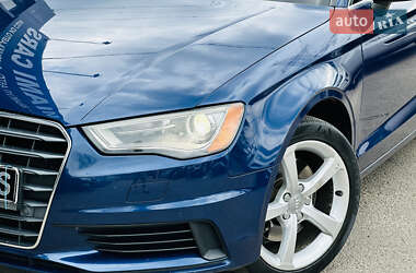 Седан Audi A3 2015 в 