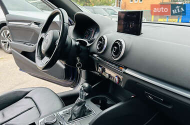 Седан Audi A3 2015 в 