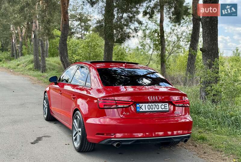 Седан Audi A3 2016 в Киеве