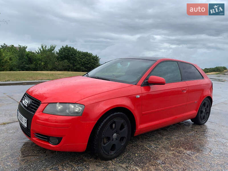 Хэтчбек Audi A3 2004 в Черкассах