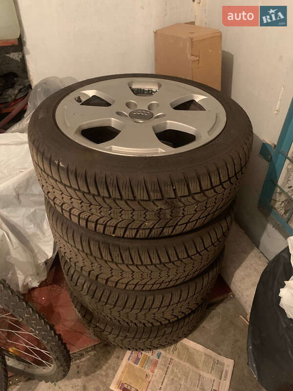 Хэтчбек Audi A3 2004 в Черкассах