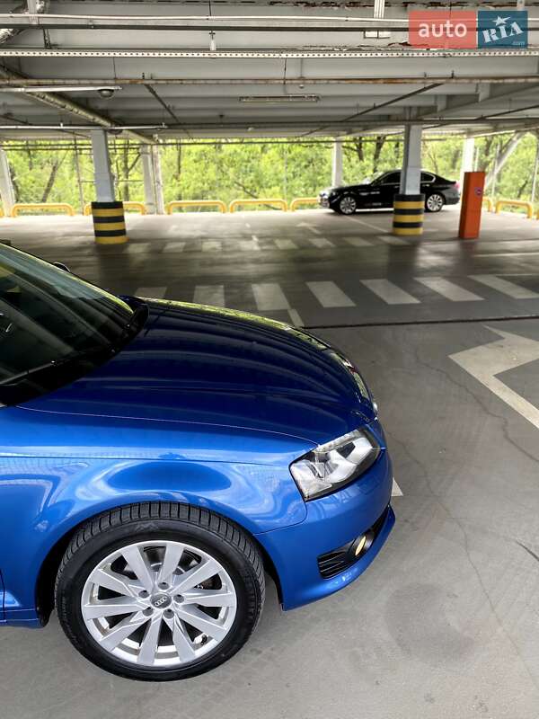Хэтчбек Audi A3 2008 в Киеве