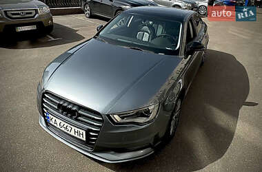 Седан Audi A3 2016 в 