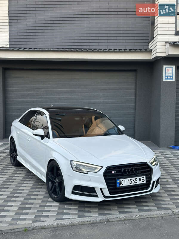 Седан Audi A3 2016 в Белой Церкви