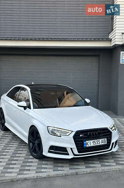 Седан Audi A3 2016 в 