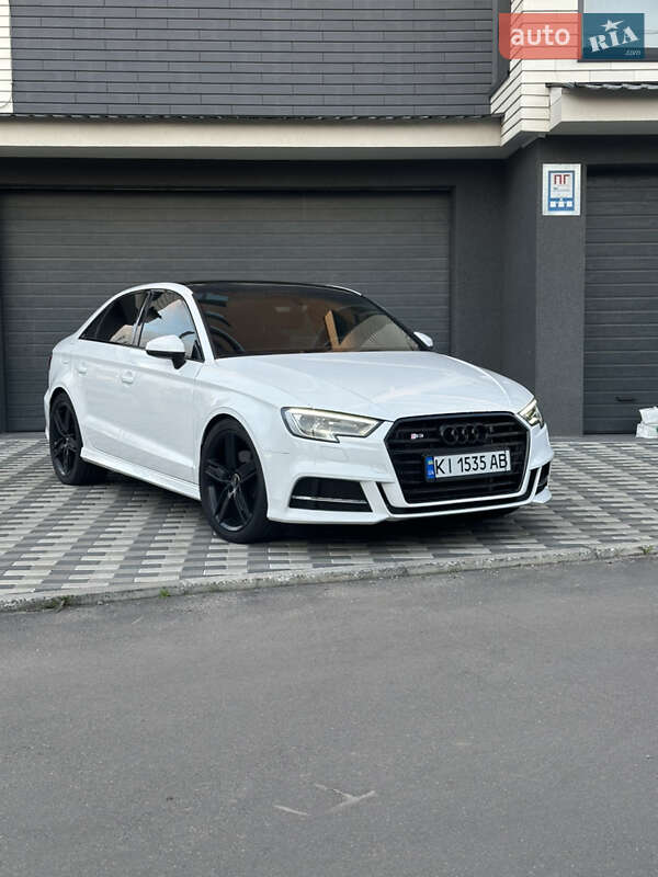 Седан Audi A3 2016 в Белой Церкви