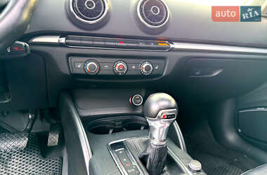 Седан Audi A3 2014 в 
