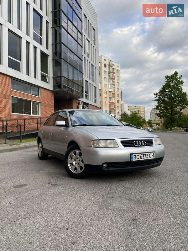 Хэтчбек Audi A3 2000 в Львове