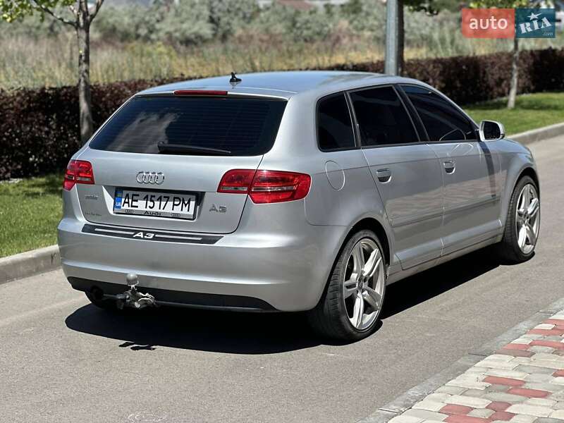 Хэтчбек Audi A3 2011 в Днепре