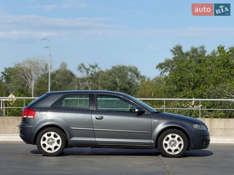 Хэтчбек Audi A3 2005 в Киеве