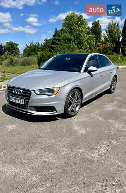 Седан Audi A3 2014 в Рівному