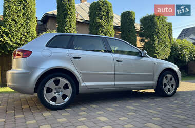 Хэтчбек Audi A3 2007 в Виноградове