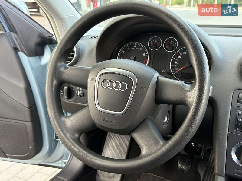 Хэтчбек Audi A3 2006 в Житомире