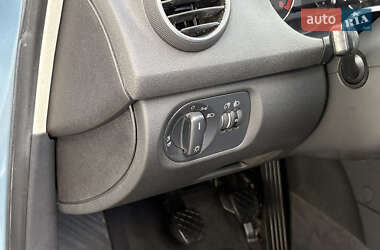 Хэтчбек Audi A3 2006 в 