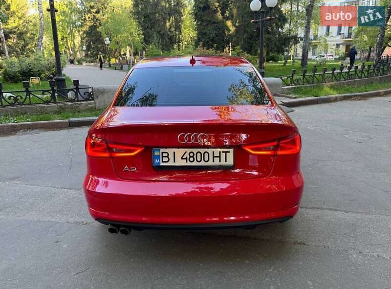 Седан Audi A3 2014 в Львове