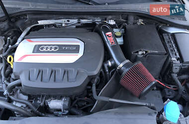 Седан Audi A3 2017 в 