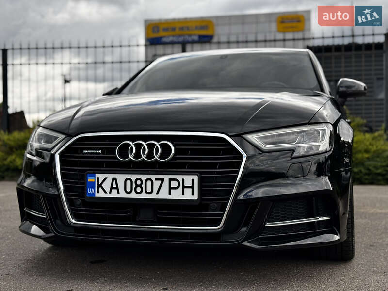 Седан Audi A3 2019 в Киеве