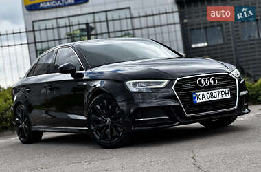 Седан Audi A3 2019 в 