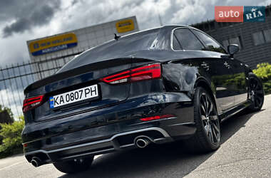 Седан Audi A3 2019 в 
