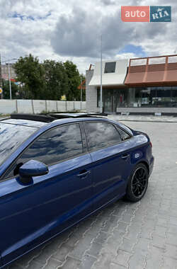 Седан Audi A3 2014 в 