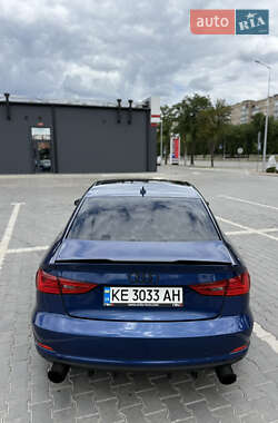Седан Audi A3 2014 в 