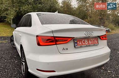 Седан Audi A3 2015 в 
