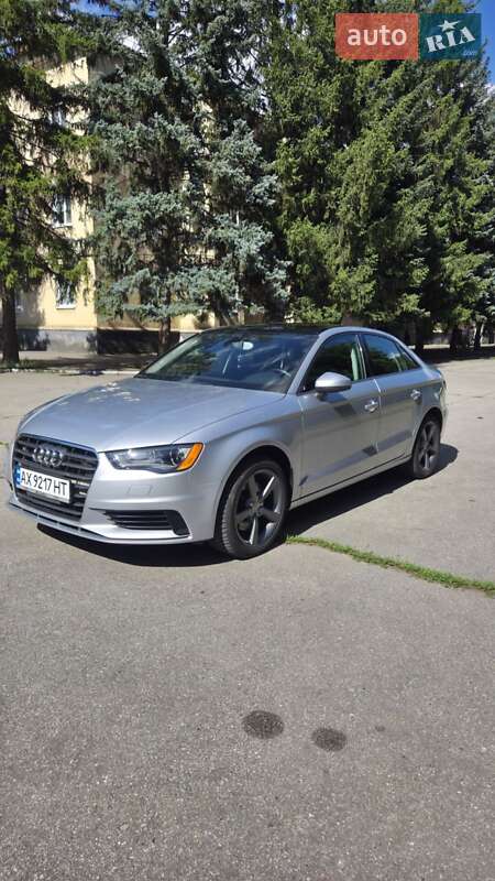 Седан Audi A3 2014 в Желтых Водах